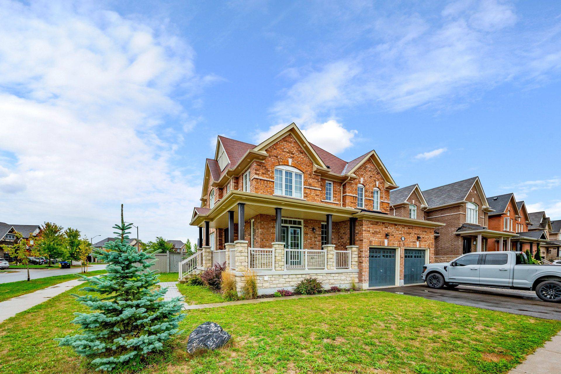 New Tecumseth, ON L0G 1W0,27 Roy RD