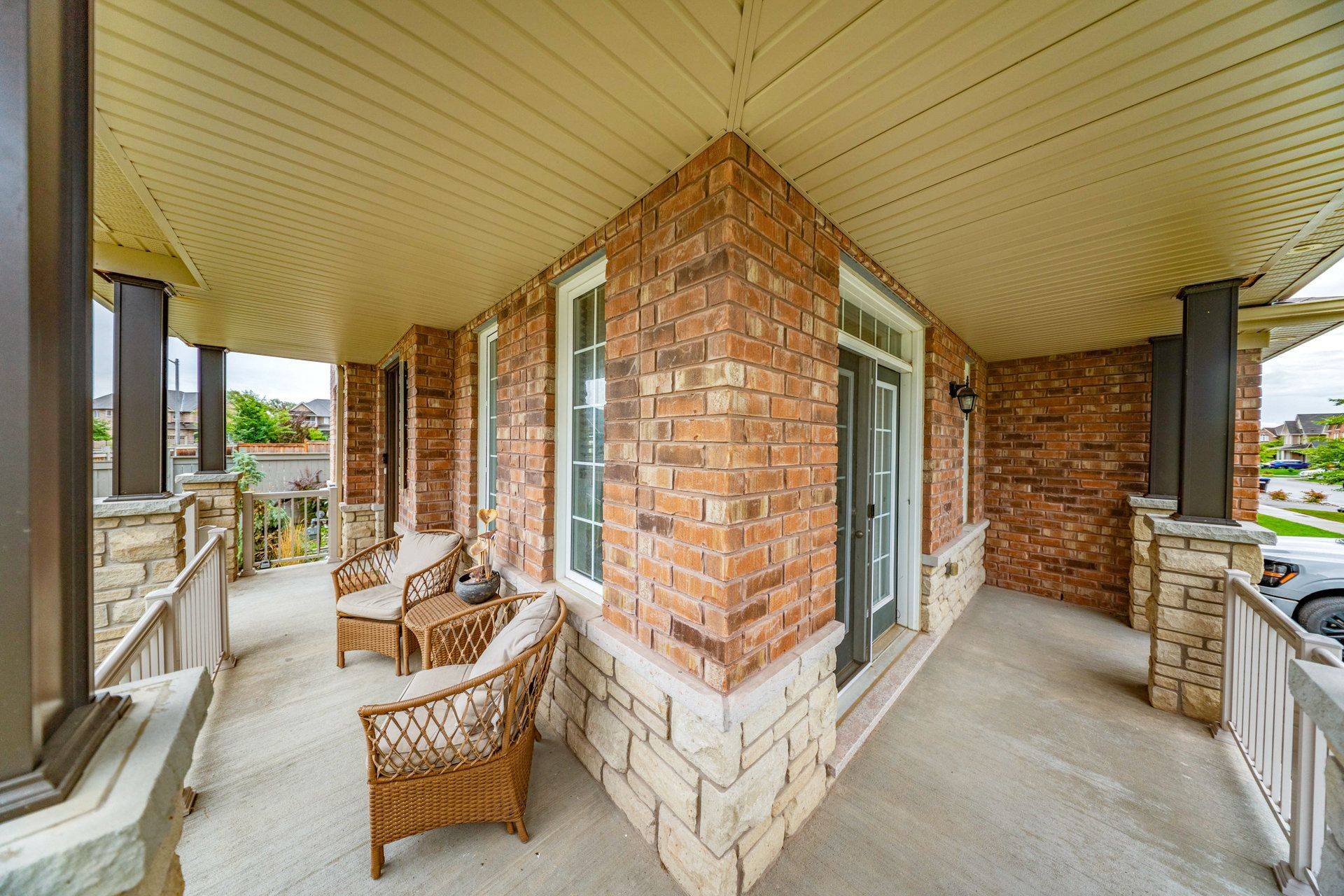 New Tecumseth, ON L0G 1W0,27 Roy RD