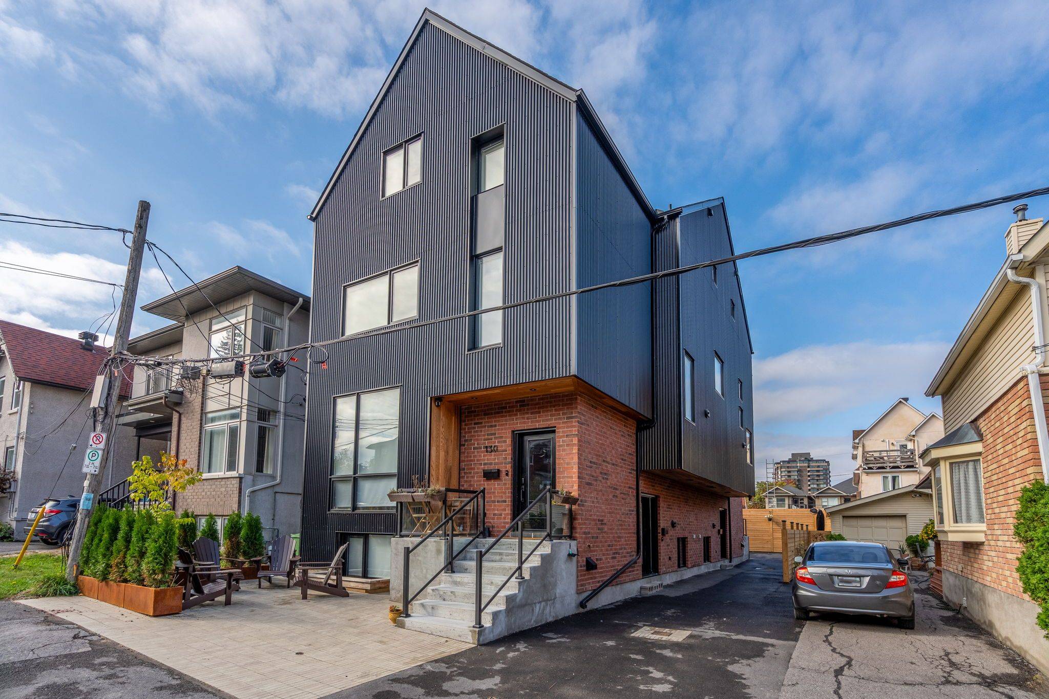 Glebe - Ottawa East And Area, ON K1S 1J3,130 Glenora ST #2B