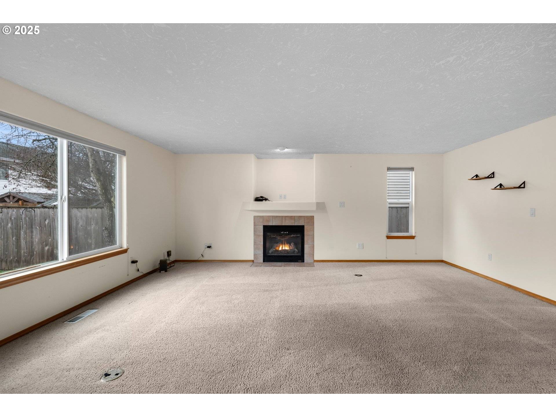 Sandy, OR 97055,15280 PENNY AVE