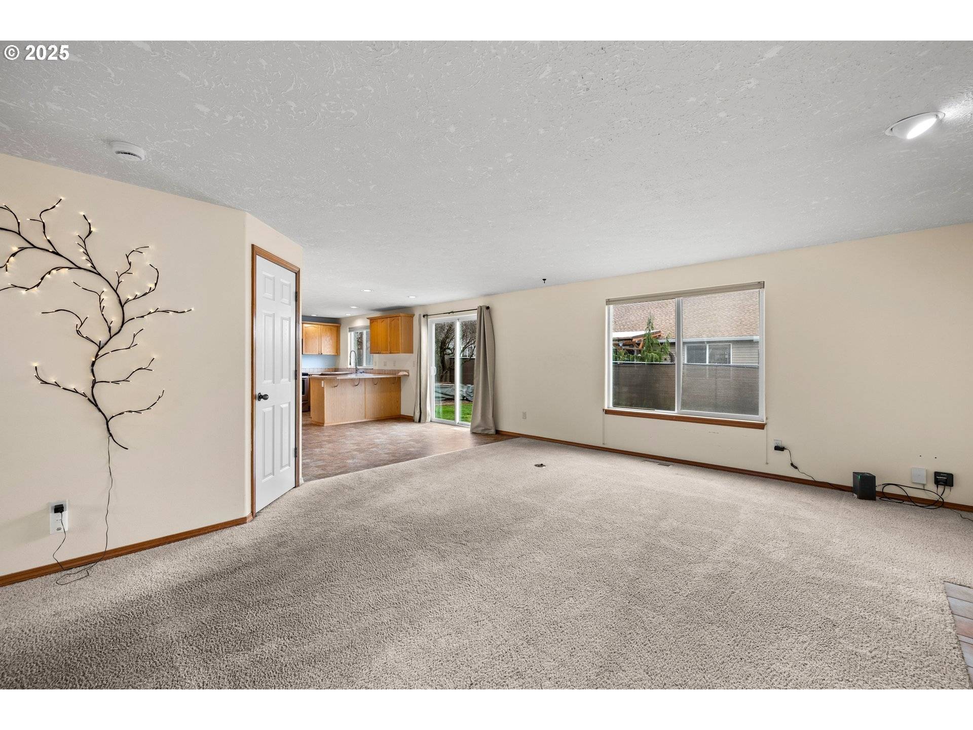 Sandy, OR 97055,15280 PENNY AVE