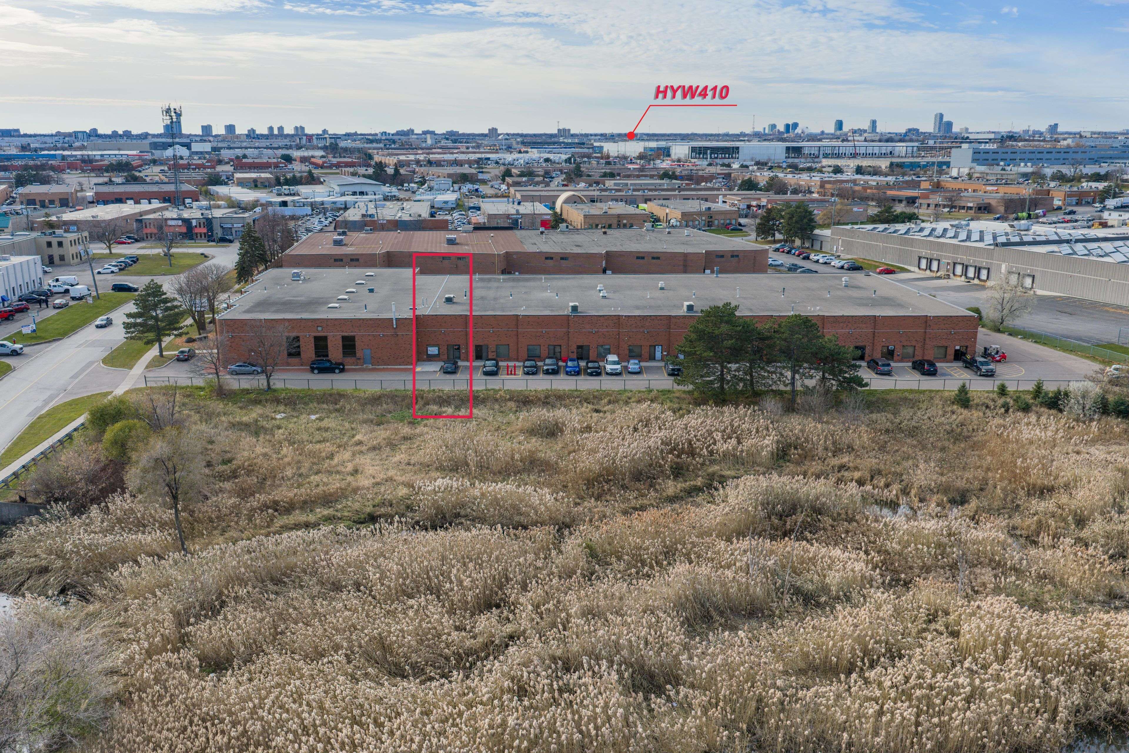 Brampton, ON L6T 4N3,4 Alfred Kuehne BLVD #3