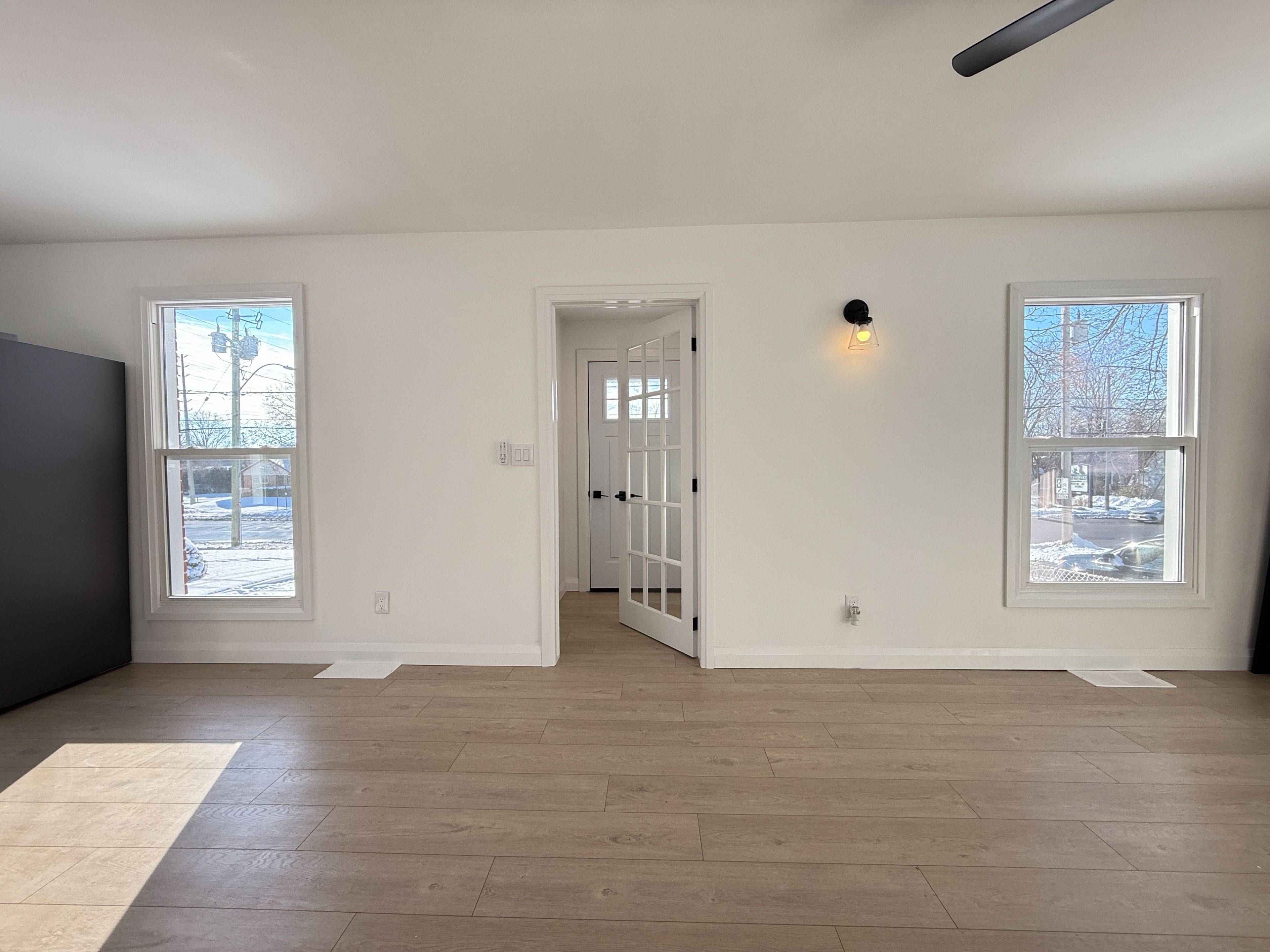 London East, ON N5W 1A5,1000 Hamilton RD