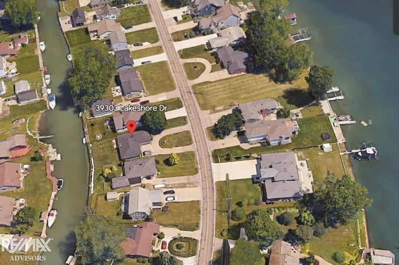 Harrison Twp, MI 48045,39303 Lakeshore