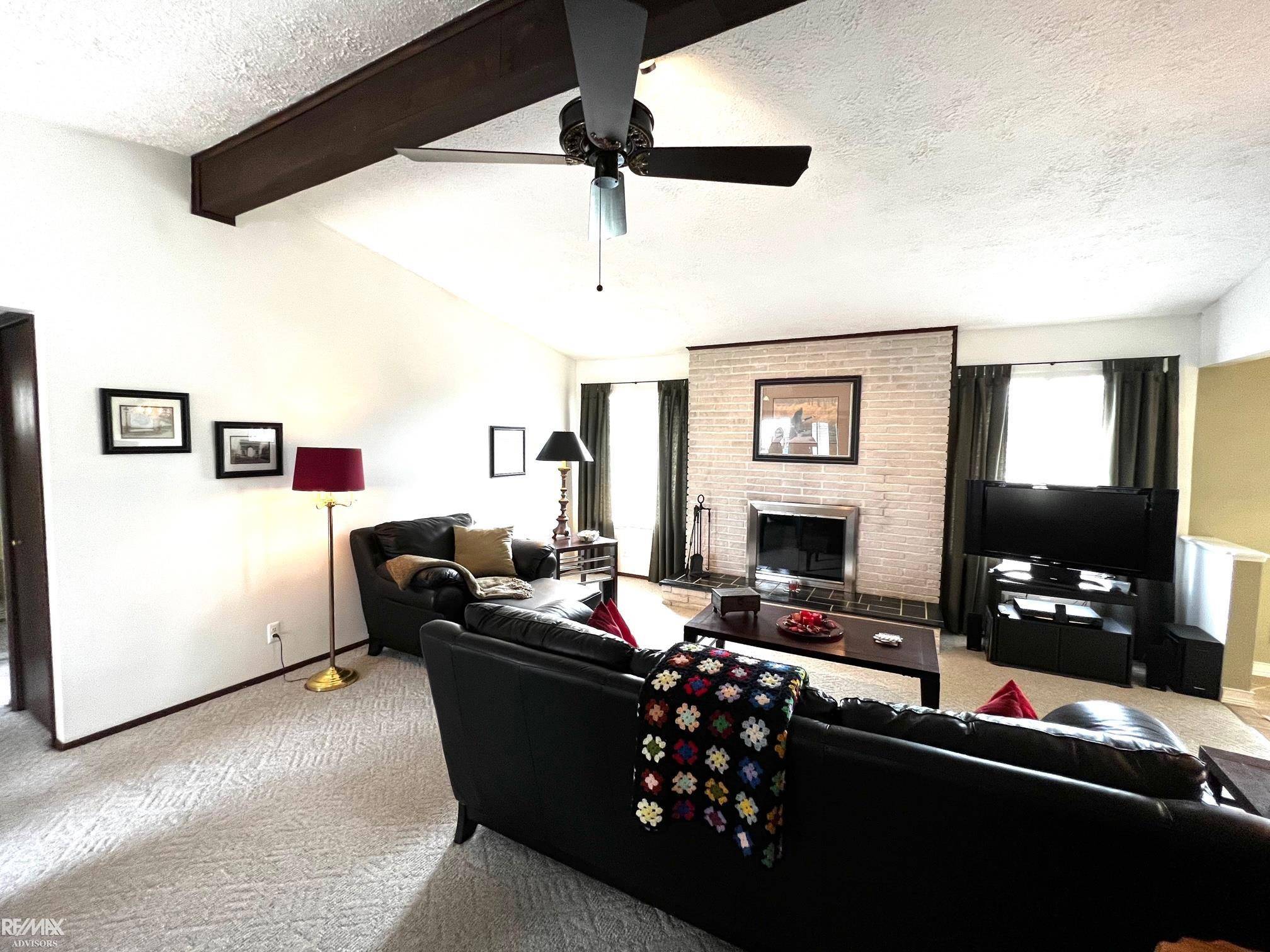 Harrison Twp, MI 48045,39303 Lakeshore