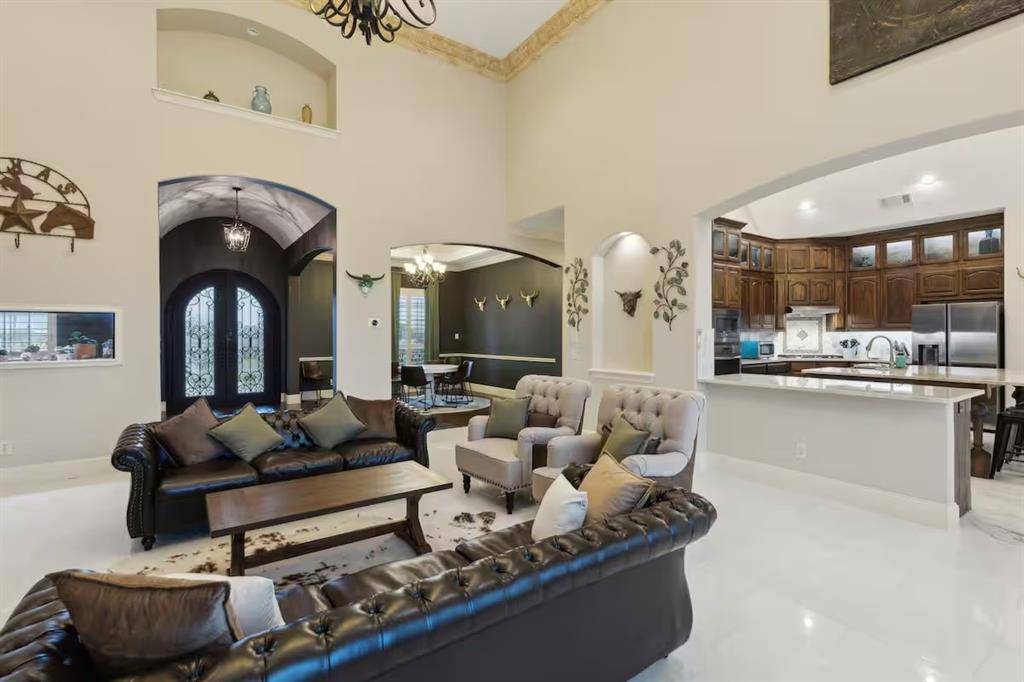 Forney, TX 75126,16383 CR 221