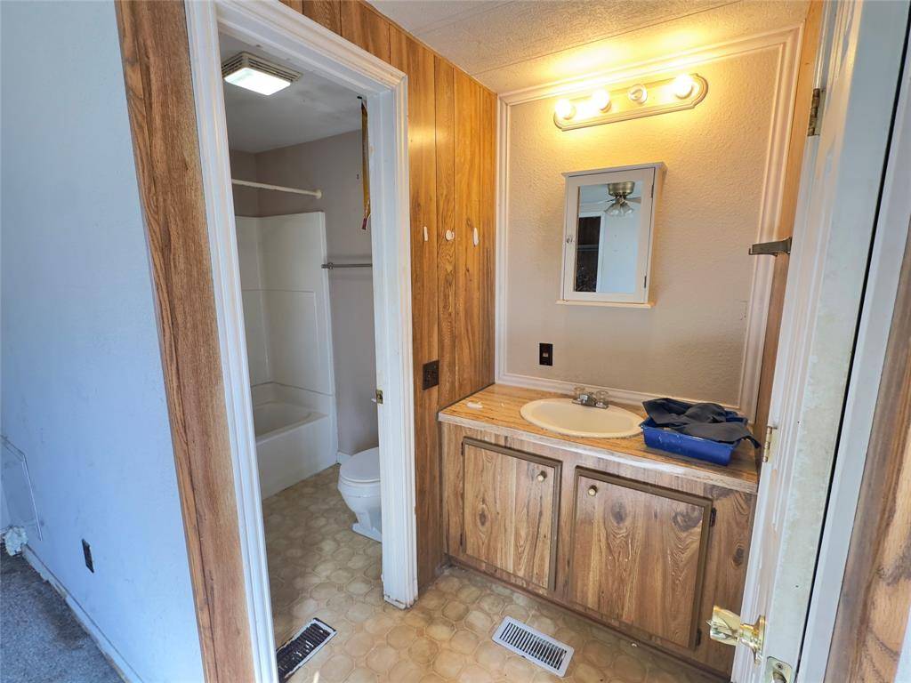 Granbury, TX 76048,3003 Rockwood Drive