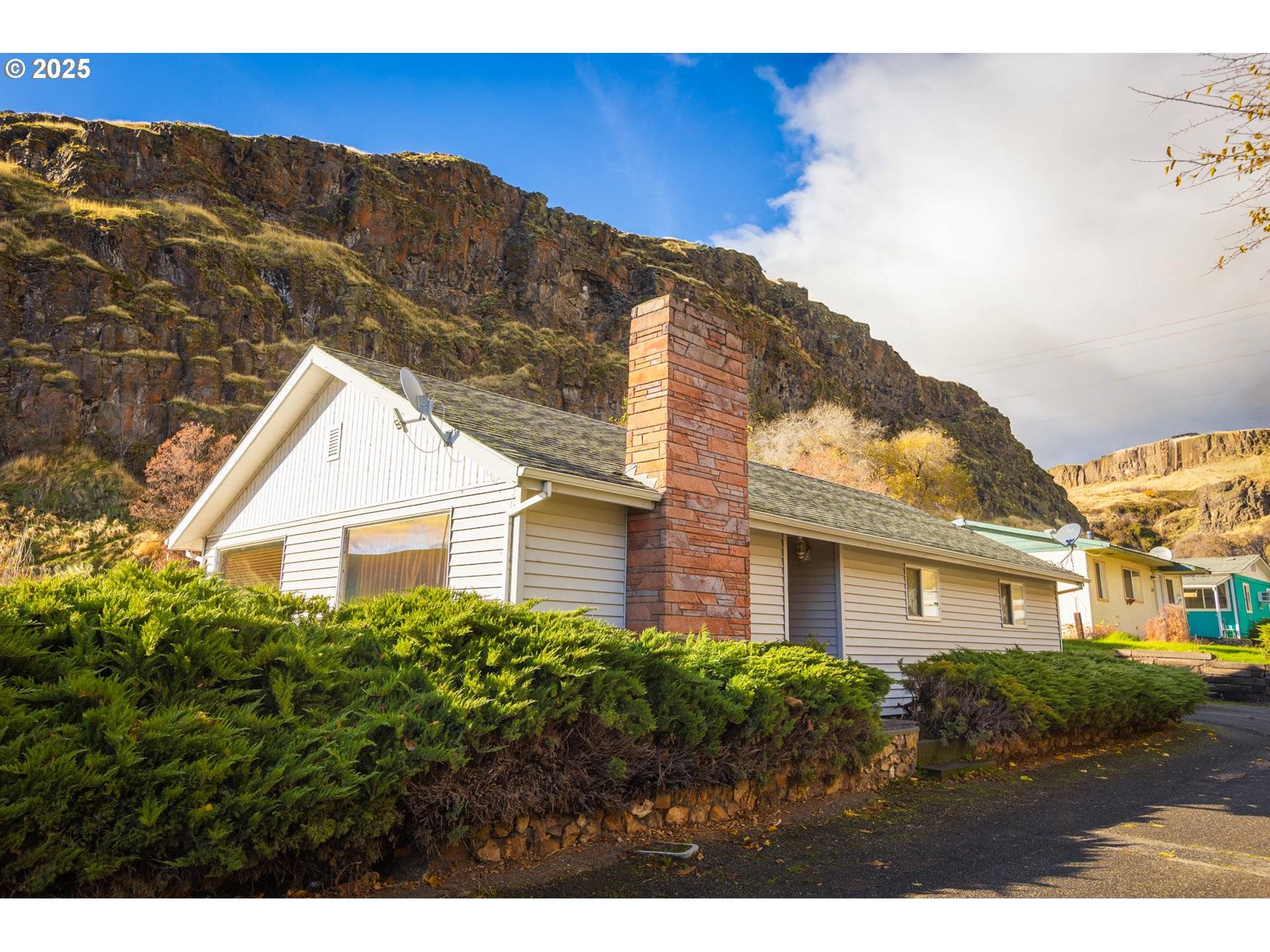 Wishram, WA 98673,315 COFFIELD CANYON RD