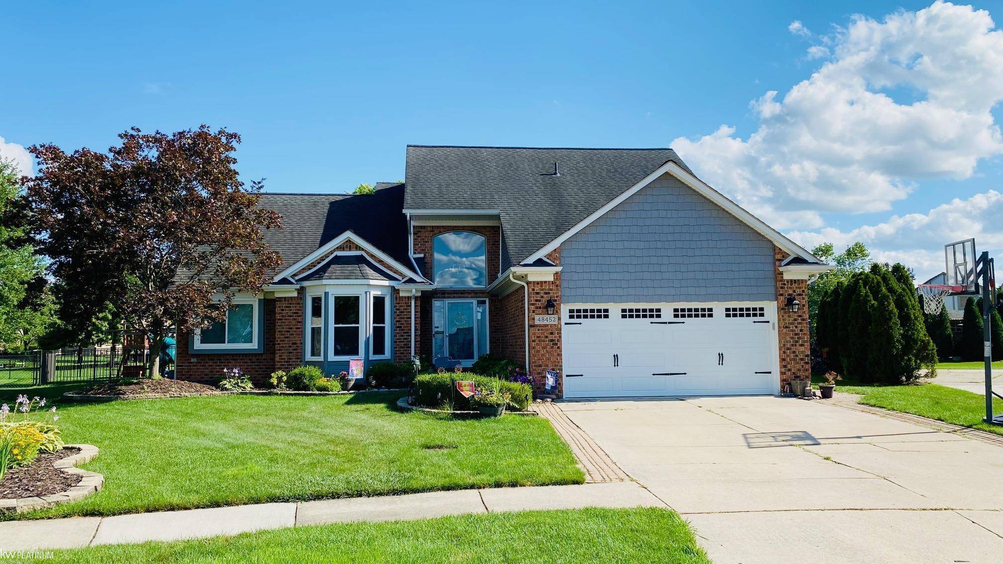 Macomb Twp, MI 48044,48452 Dunn