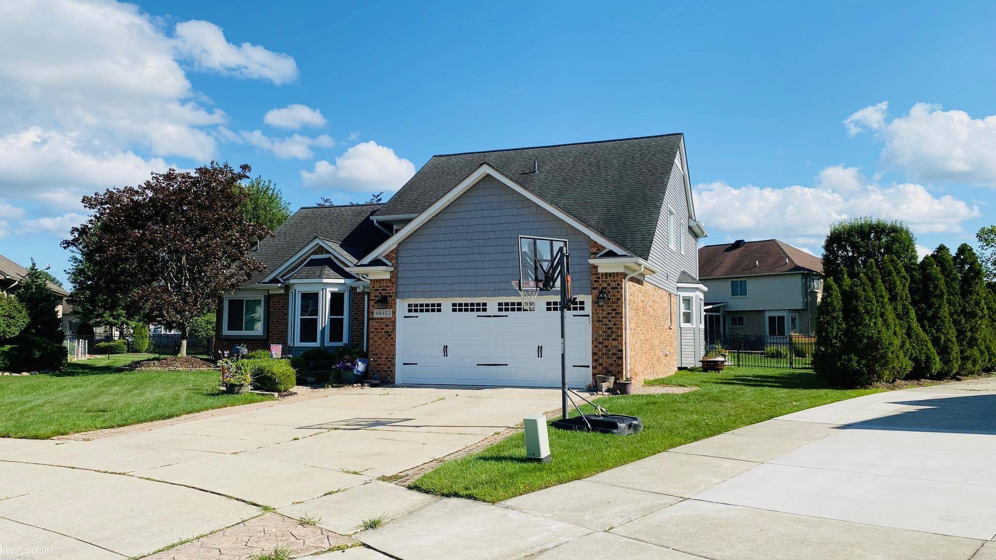 Macomb Twp, MI 48044,48452 Dunn