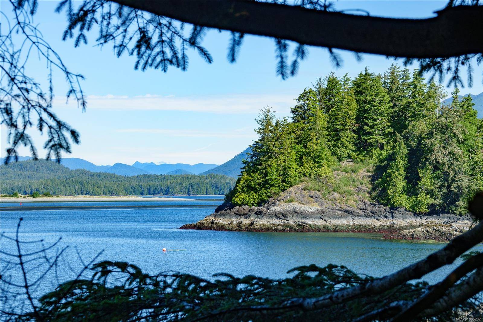 Tofino, BC V0R 2Z0,261 Cedar St