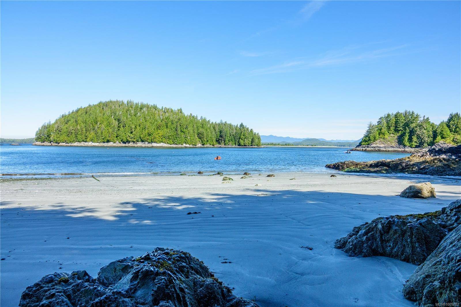 Tofino, BC V0R 2Z0,261 Cedar St