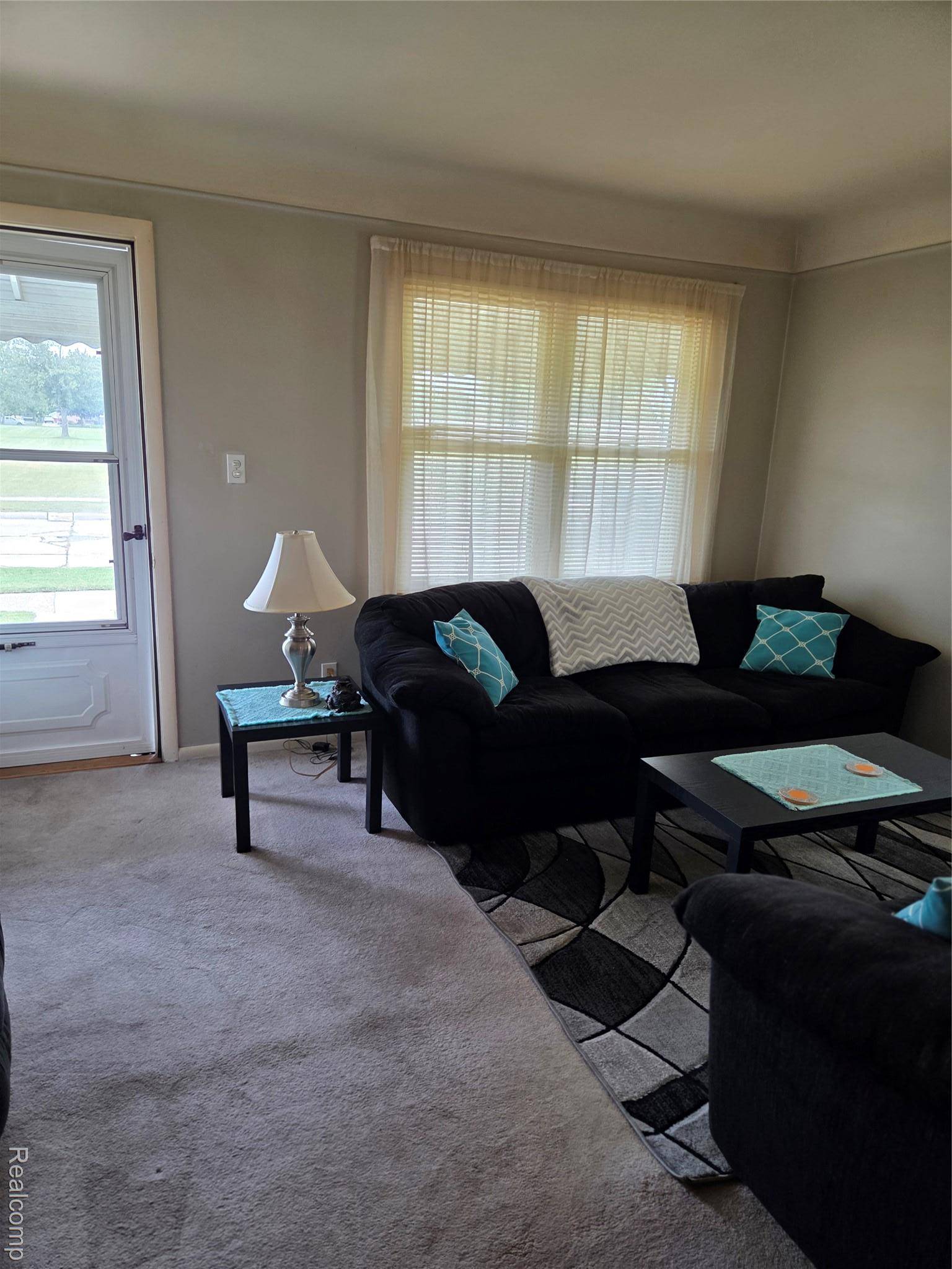 Roseville, MI 48066,17980 Wexford ST