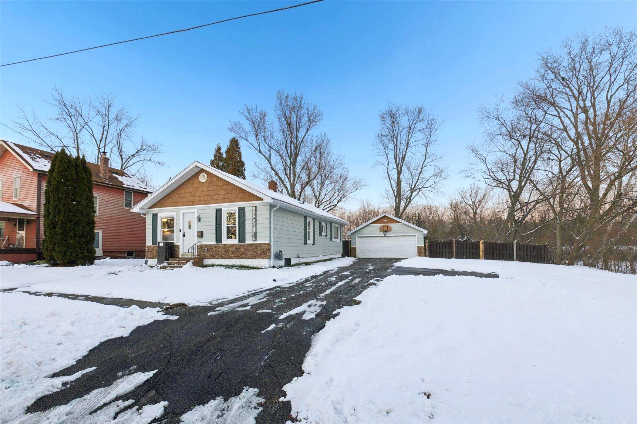 Mount Morris, MI 48458,11430 Industrial ST