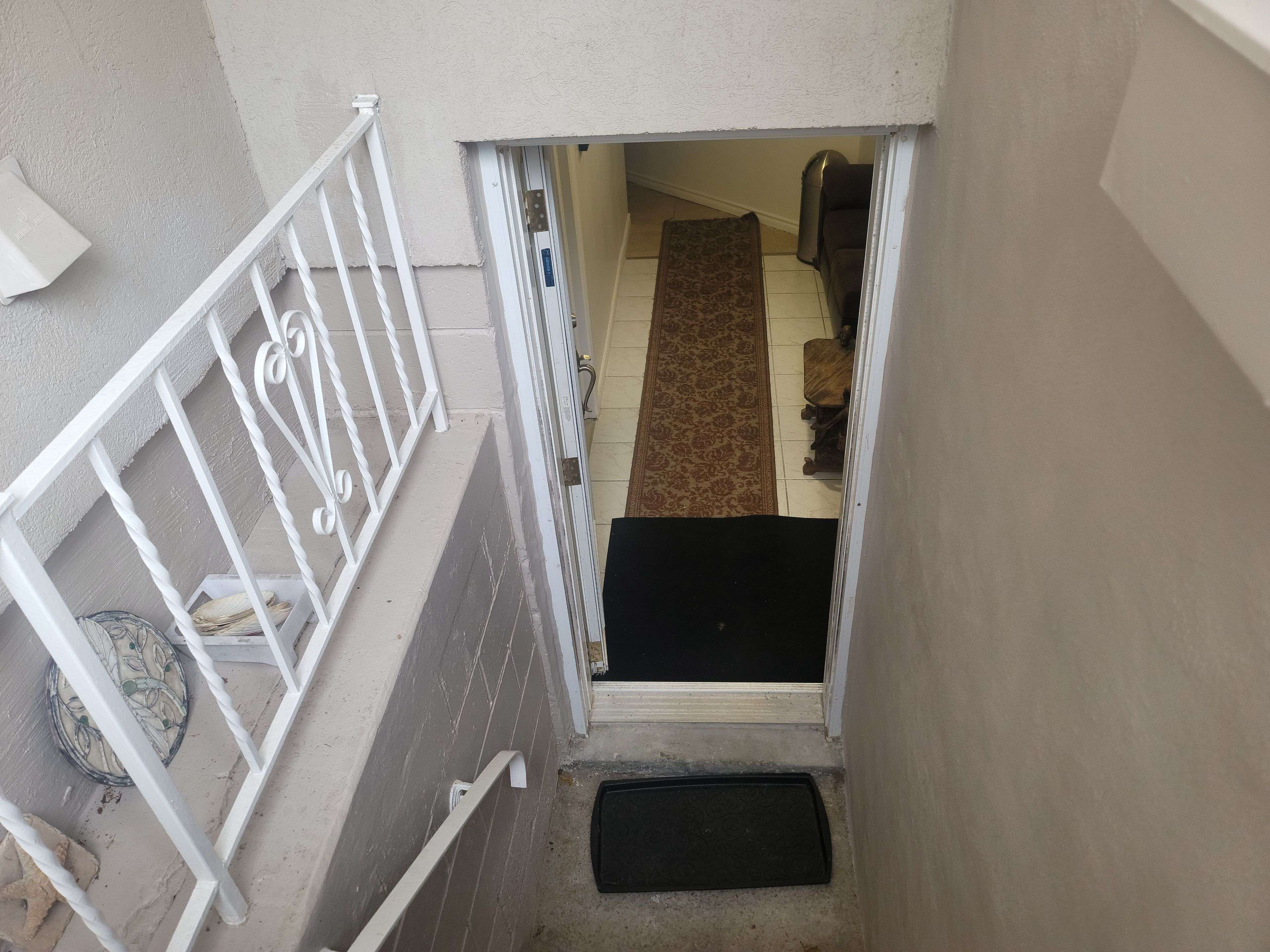 Oakville, ON L6J 1X4,1252 Hillhurst RD #Basement