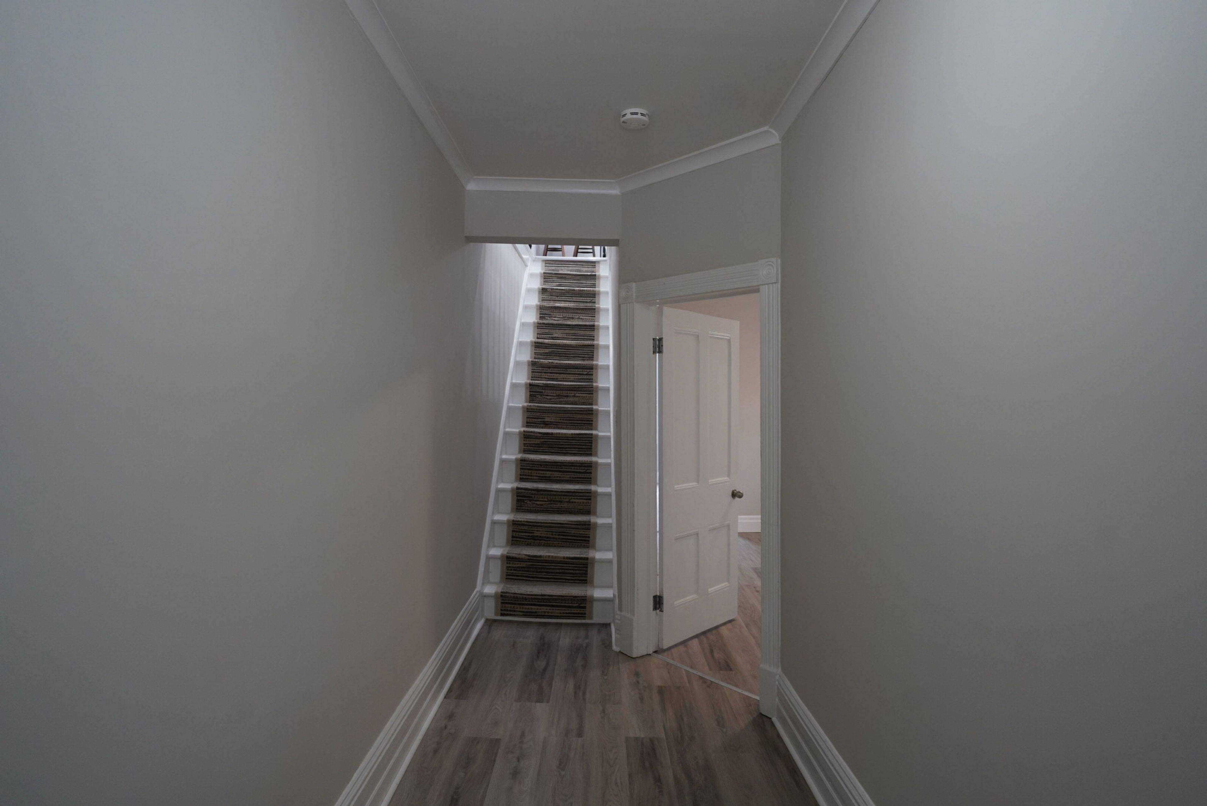 Owen Sound, ON N4K 1V3,353 11th ST E