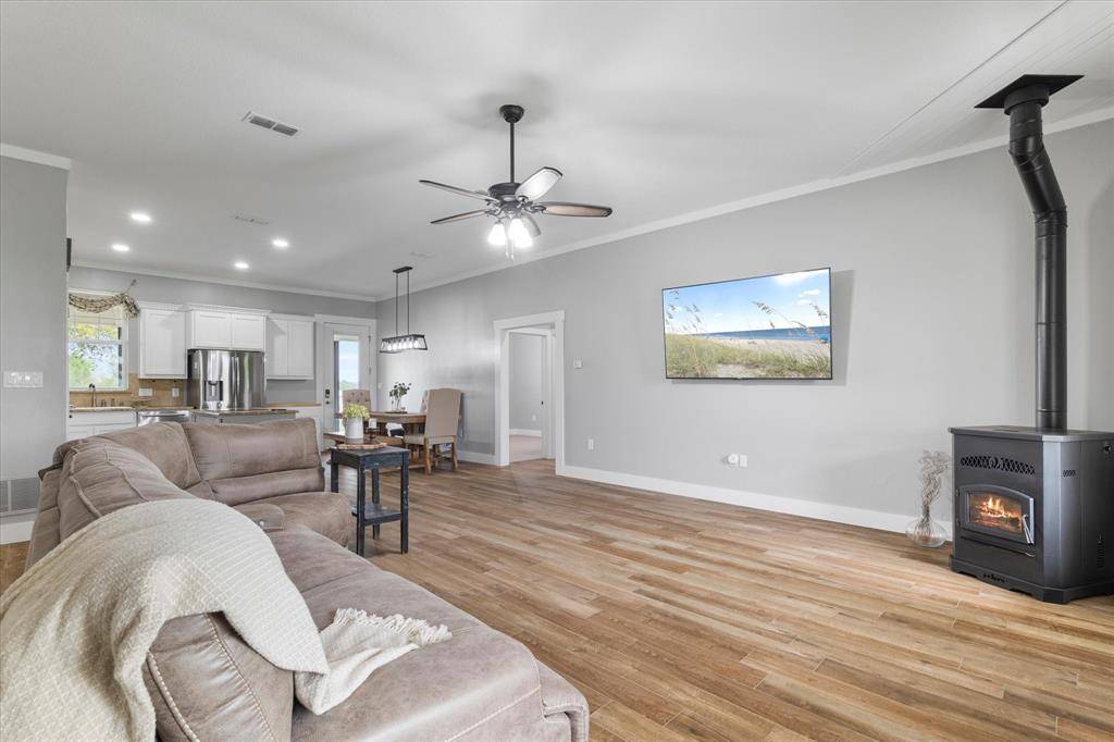 Aubrey, TX 76227,5480 New Hope Road