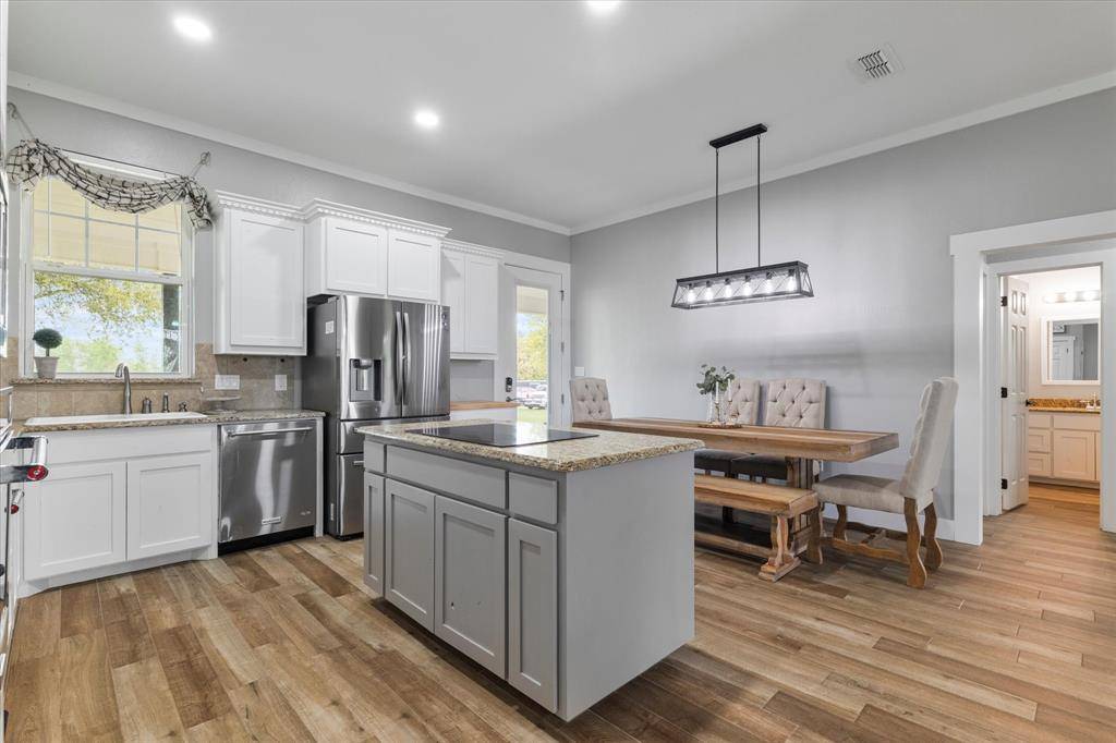 Aubrey, TX 76227,5480 New Hope Road