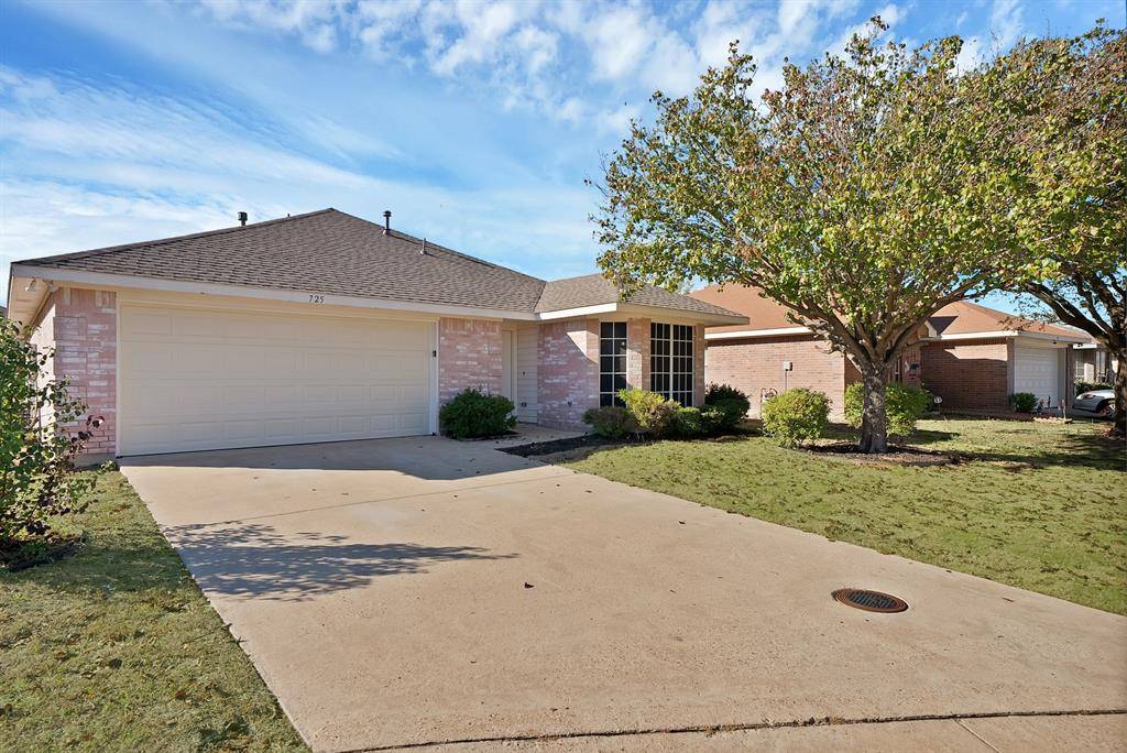 Cedar Hill, TX 75104,725 Azalea Lane