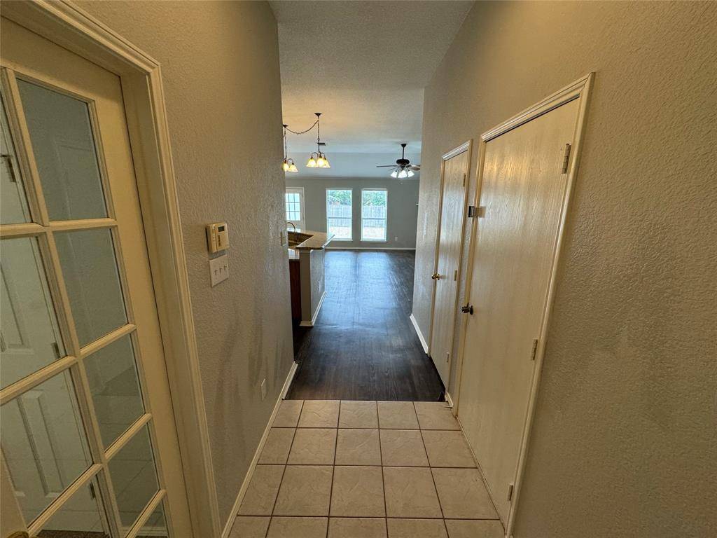 Denton, TX 76207,201 Mckamy Boulevard