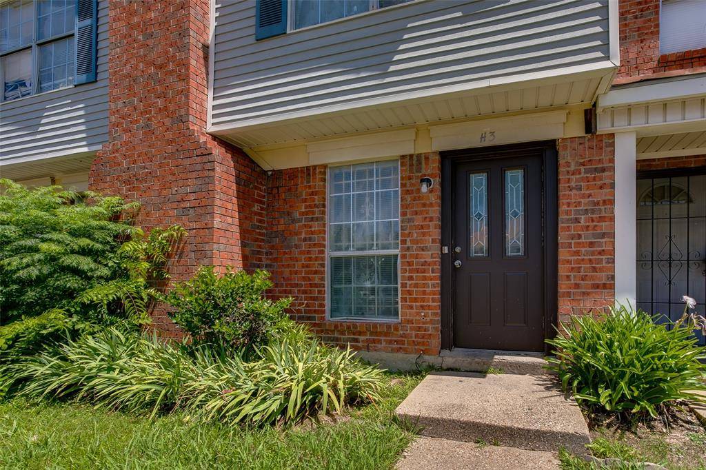 Dallas, TX 75217,10500 Lake June #H03