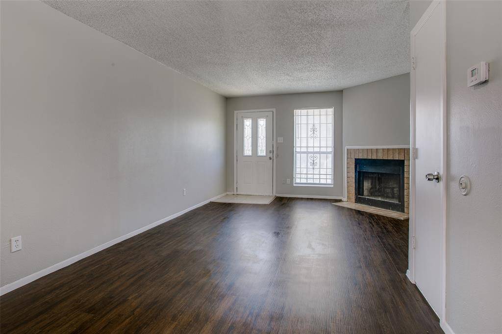 Dallas, TX 75217,10500 Lake June #H03