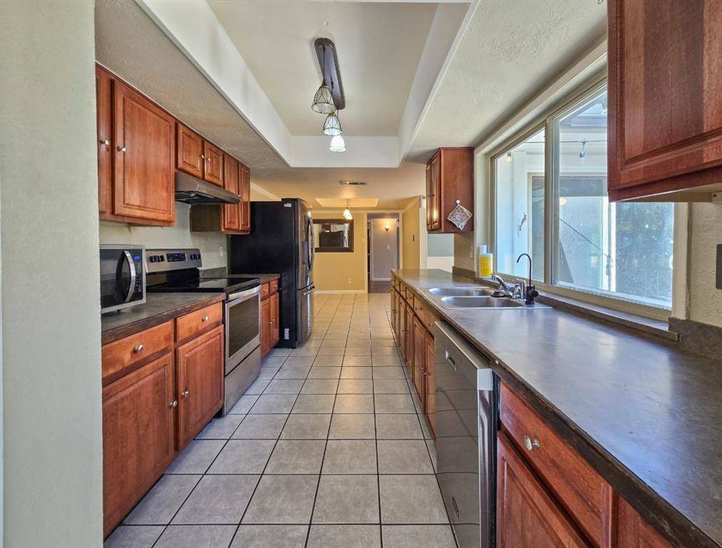 Dallas, TX 75249,7306 Oakmore Drive