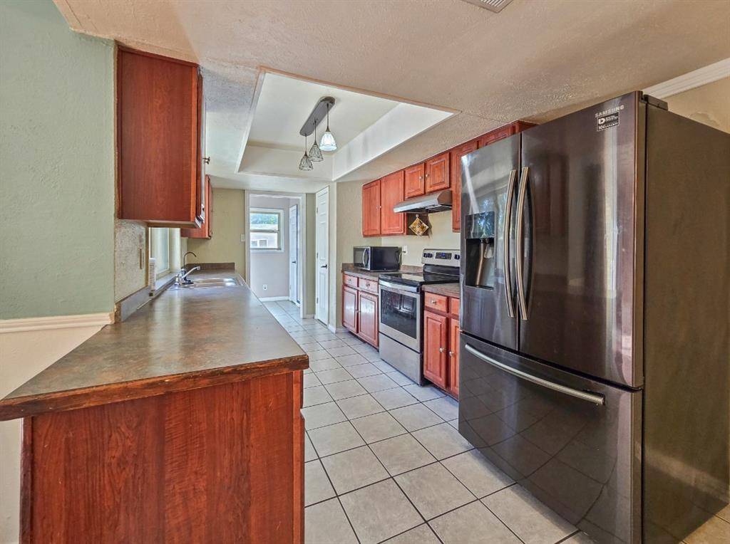 Dallas, TX 75249,7306 Oakmore Drive