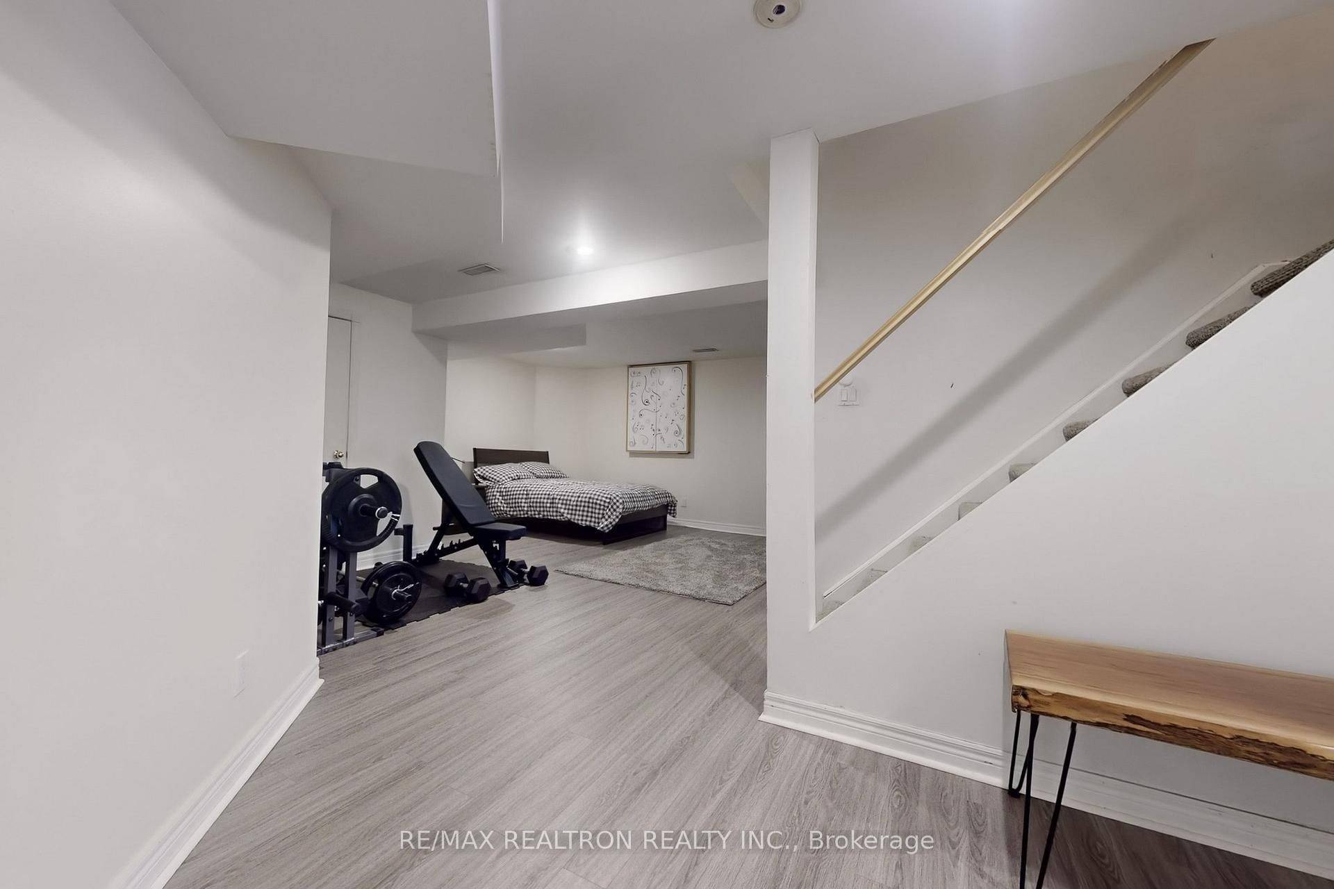 Pickering, ON L1X 2T8,1143 Gossamer DR #Bsmnt