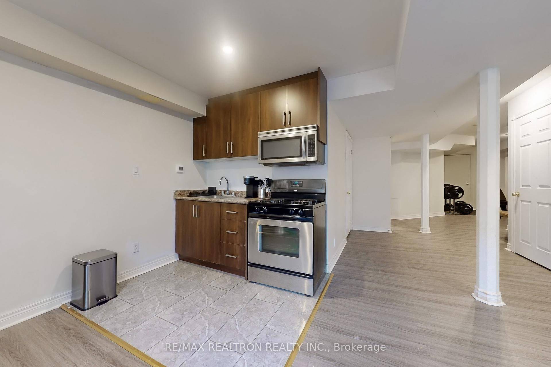 Pickering, ON L1X 2T8,1143 Gossamer DR #Bsmnt