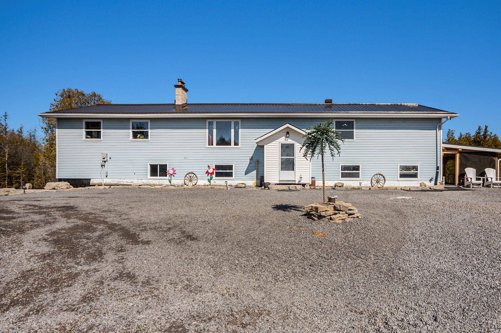 Merrickville-wolford, ON K0G 1N0,2727 County 16 RD