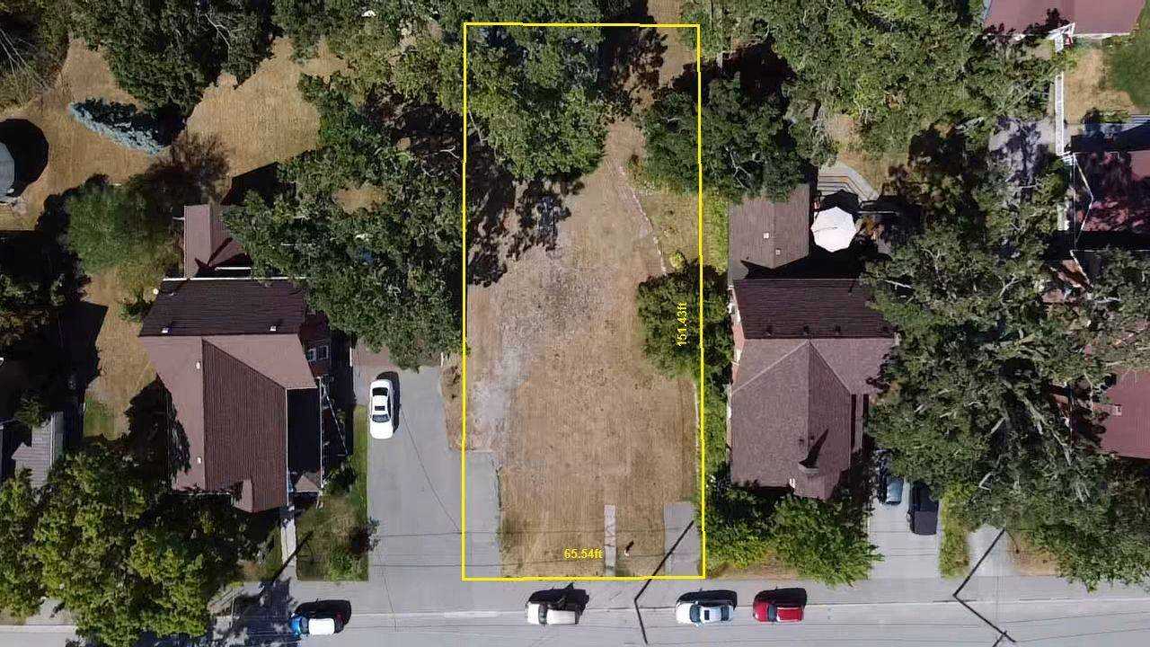 Kawartha Lakes, ON K0M 1N0,38 Oak ST