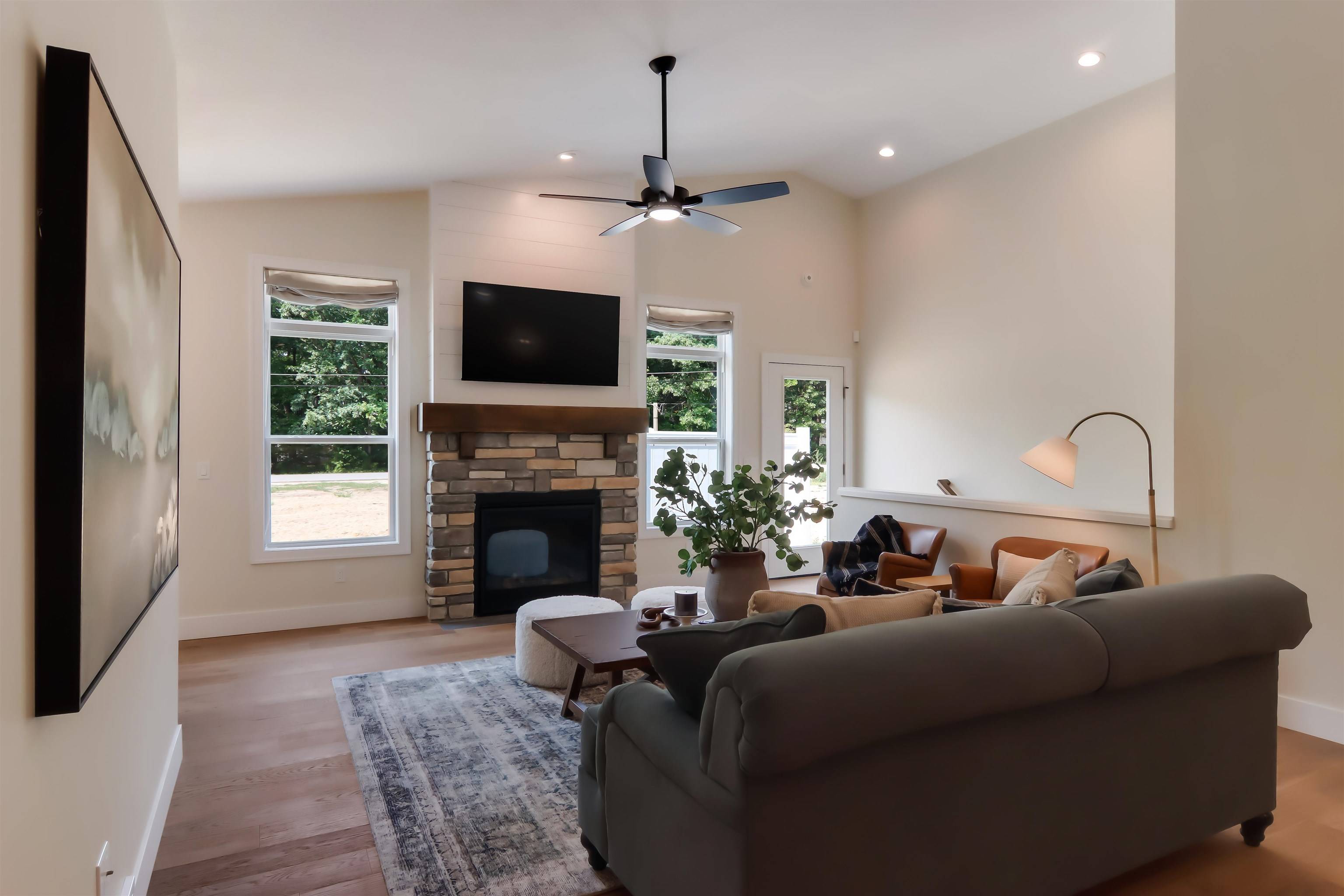 Traverse City, MI 49686,1733 Linden AVE