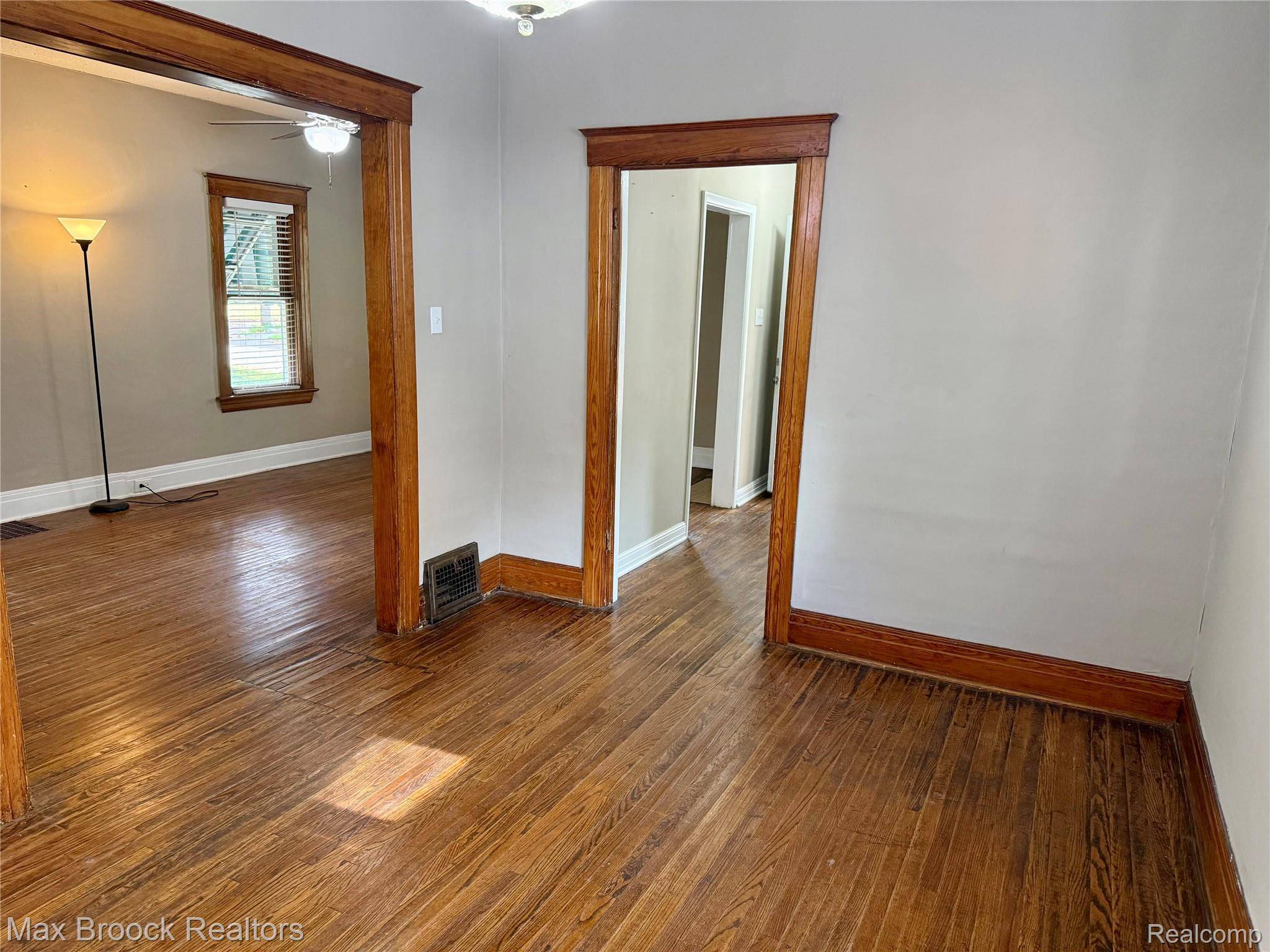 Flint, MI 48503,621 Pierson ST