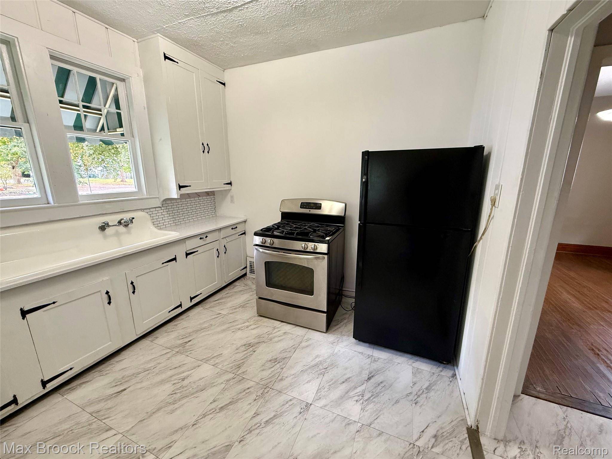 Flint, MI 48503,621 Pierson ST