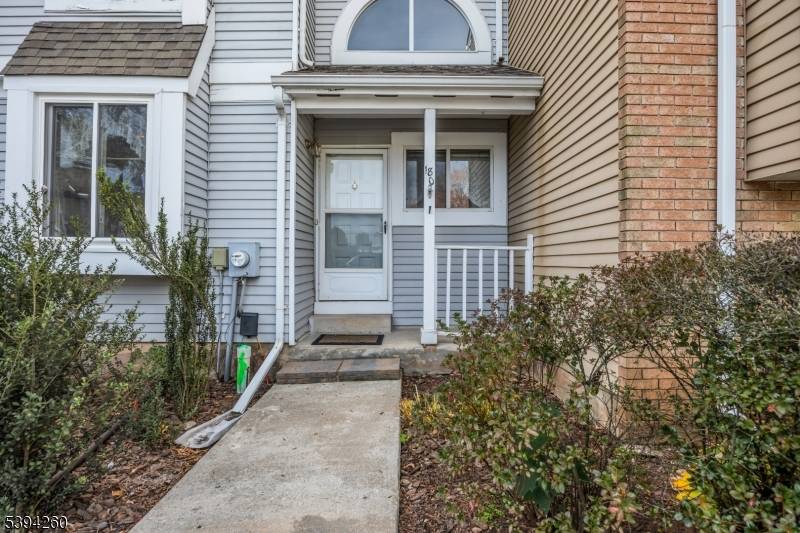 Hillsborough Twp., NJ 08844,180 Hollow Oak Ct