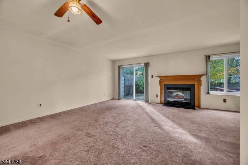 Hillsborough Twp., NJ 08844,180 Hollow Oak Ct