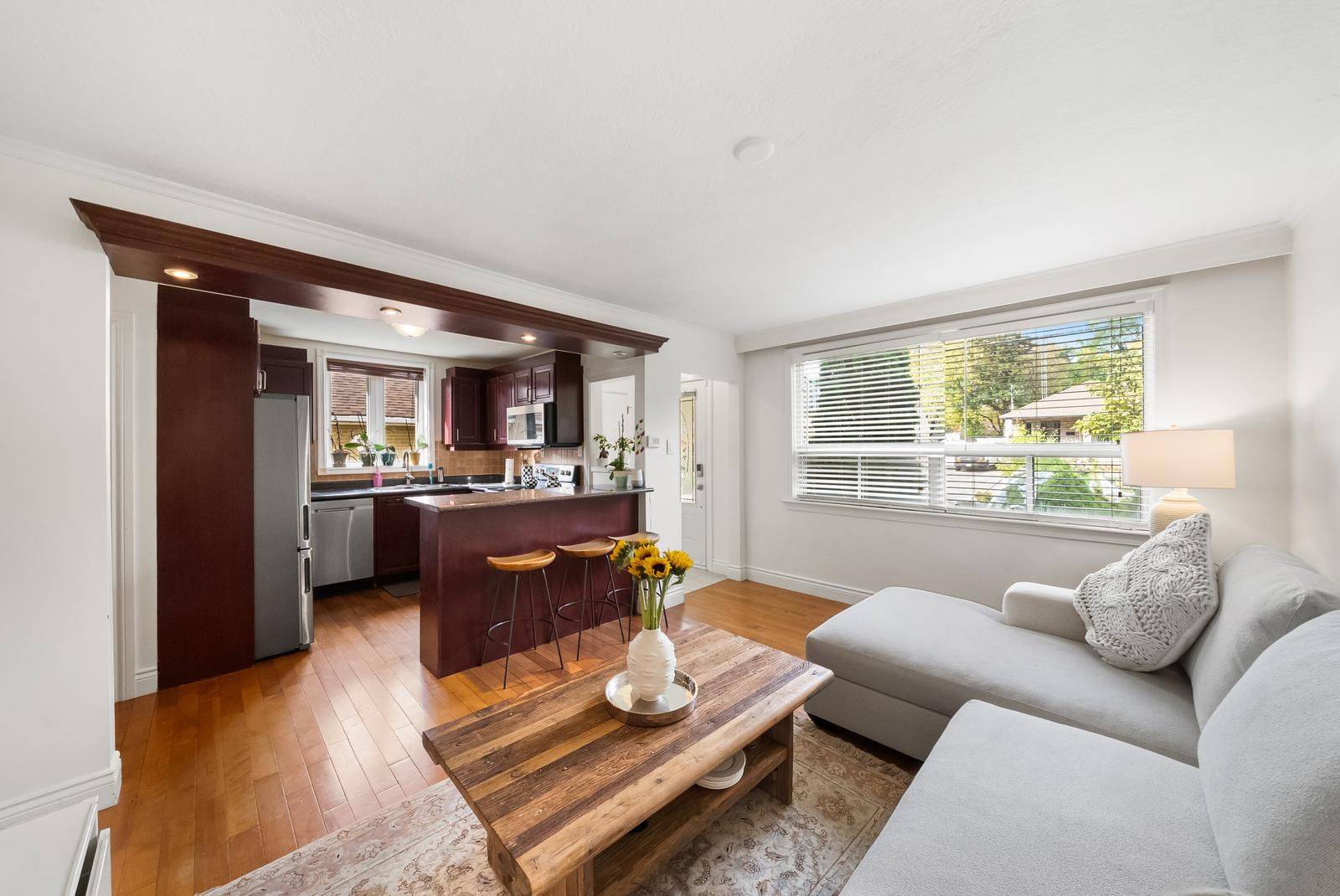 Toronto C14, ON M2M 2V9,69 Nipigon AVE