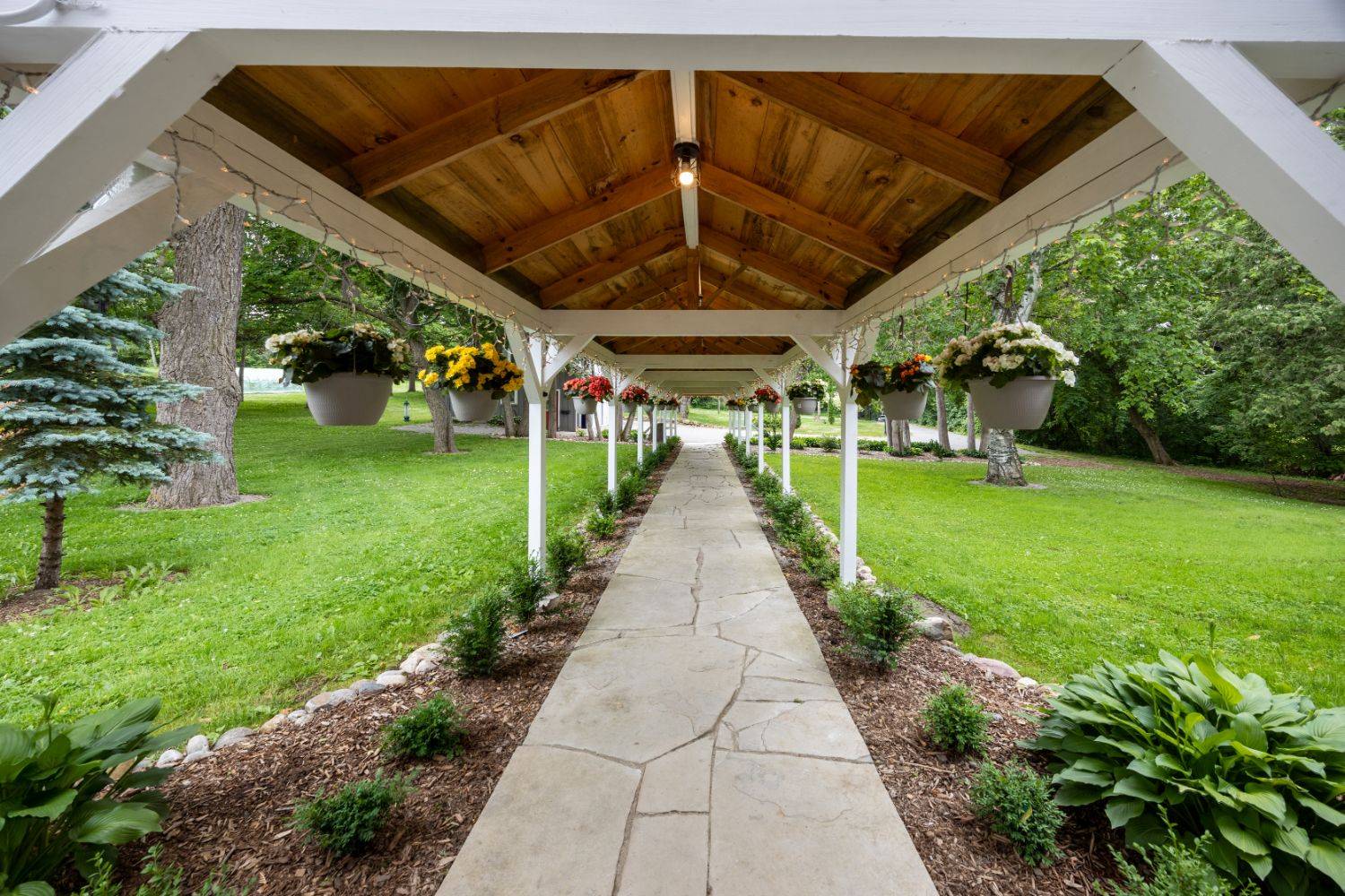 Pickering, ON L1Y 1A2,4395 Westney RD N