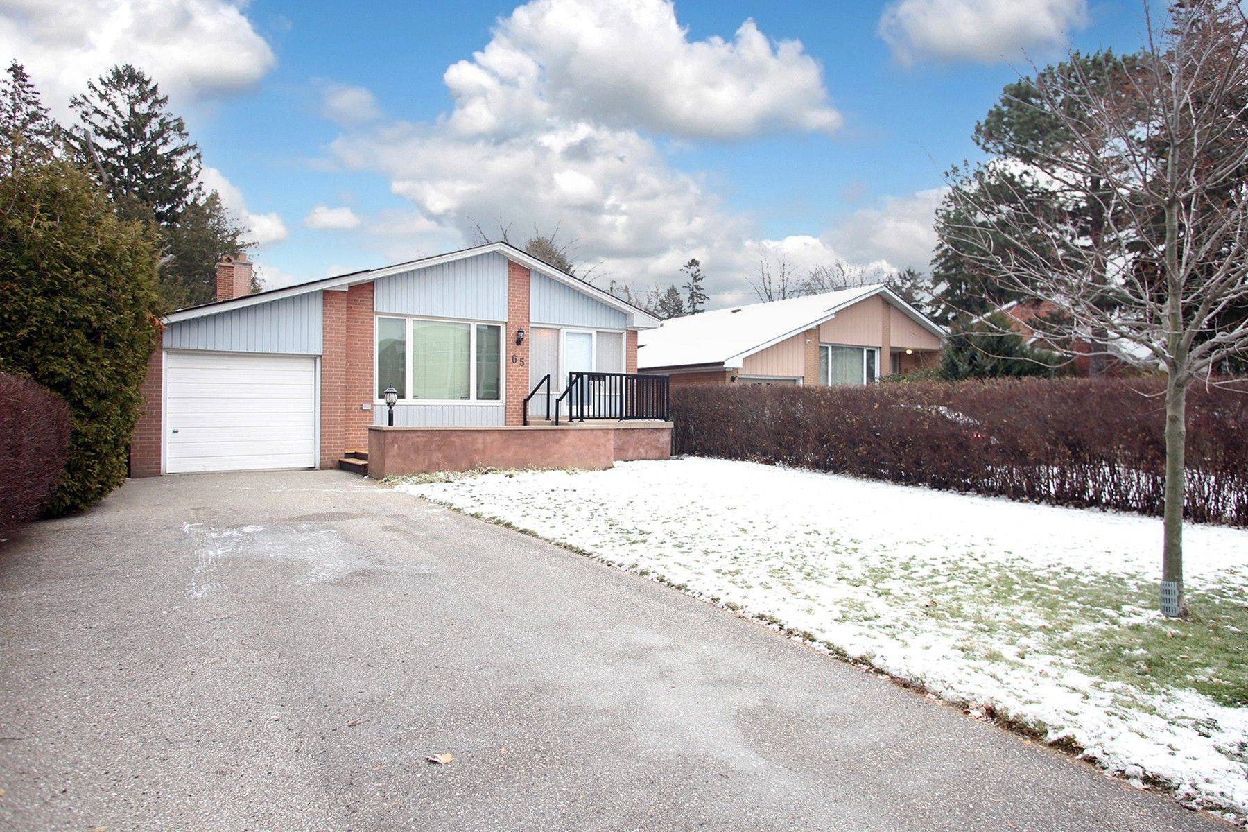 Toronto E10, ON M1E 3Y2,65 Bennett RD