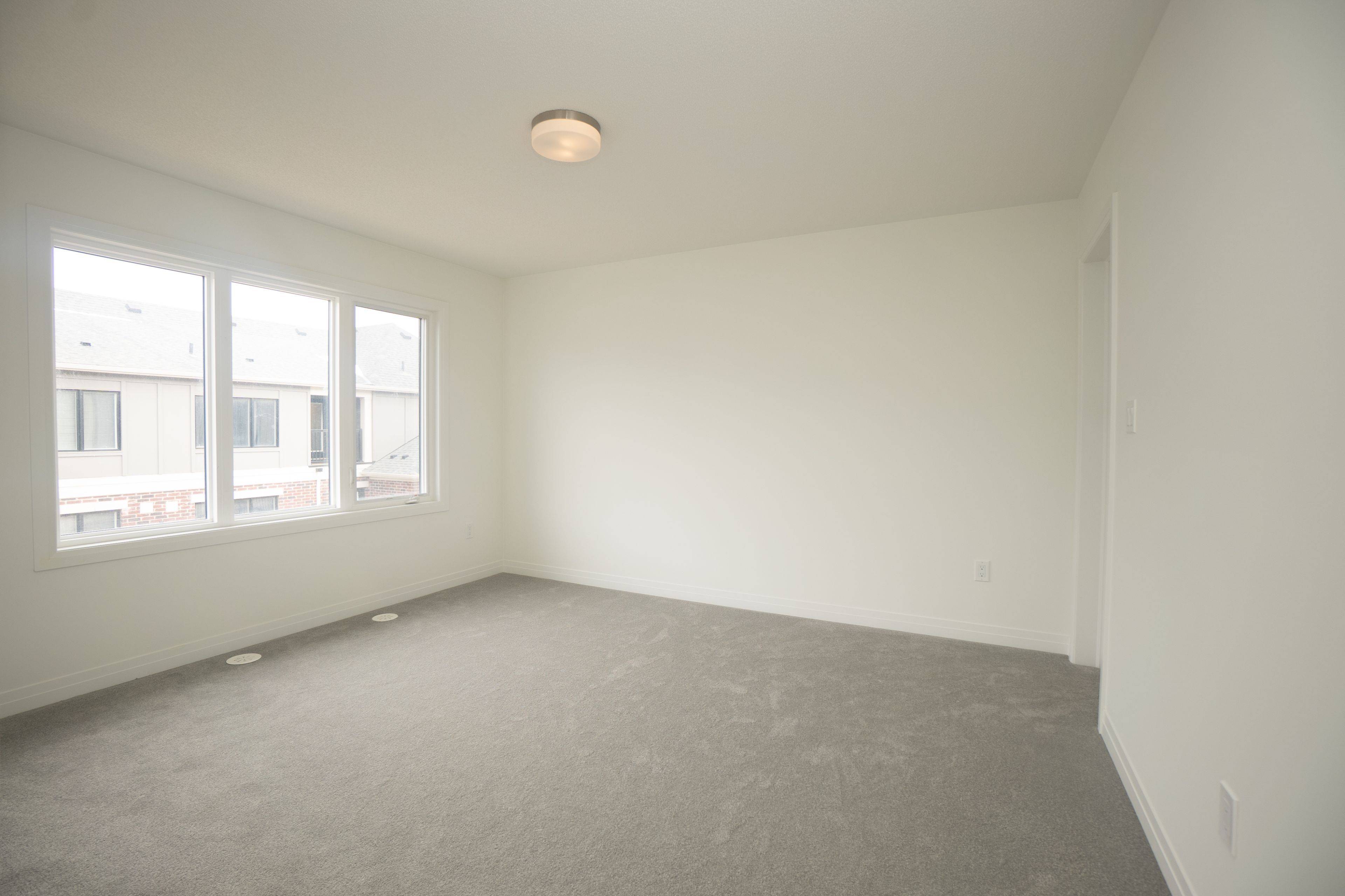 Brampton, ON L7A 5L9,7 Moosehead DR