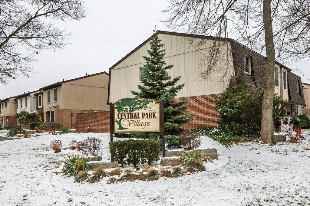 Burlington, ON L7R 3M5,565 Guelph Line #15