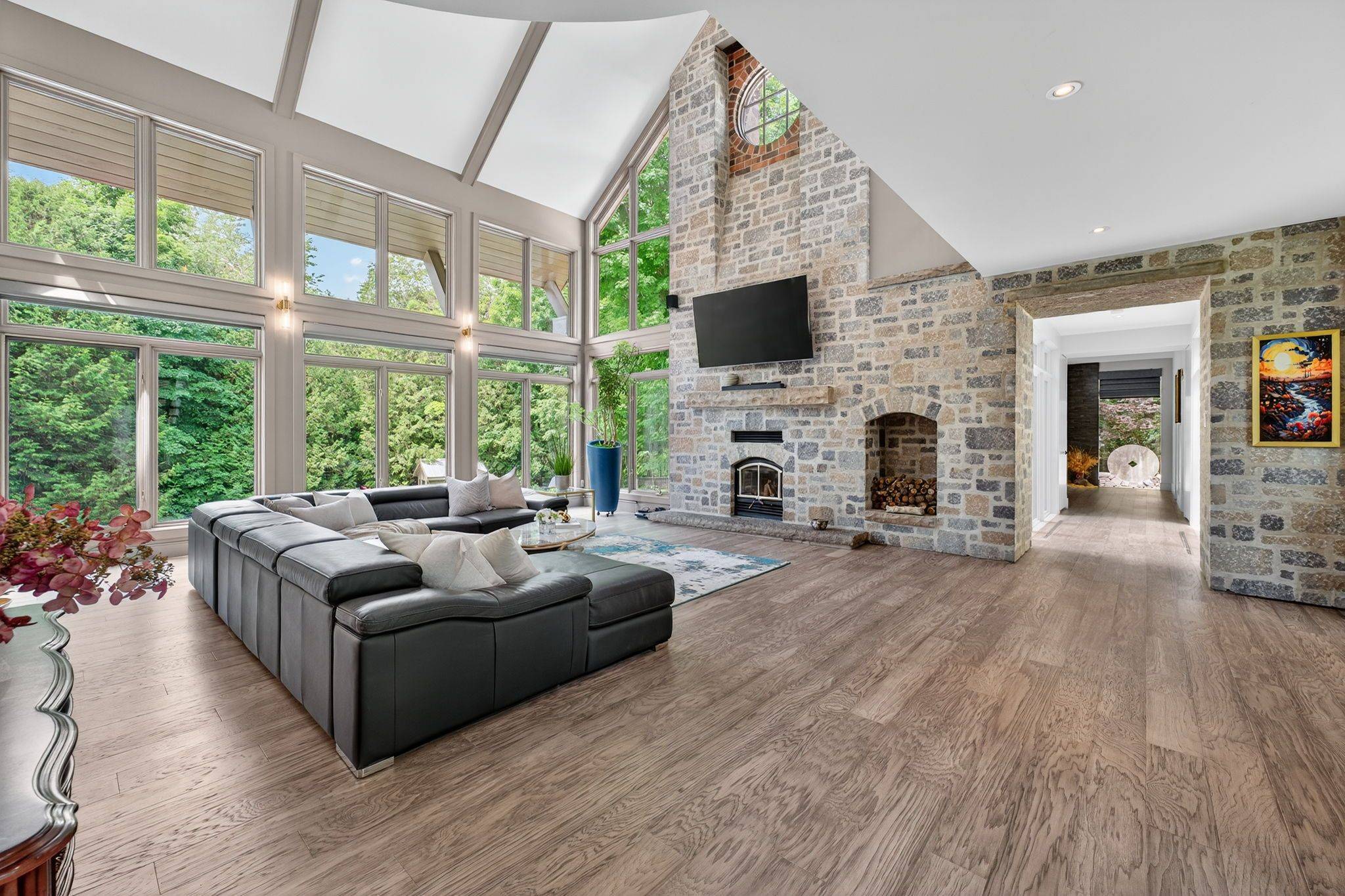 East Luther Grand Valley, ON L9W 5Y9,18 Mount Haven CRES