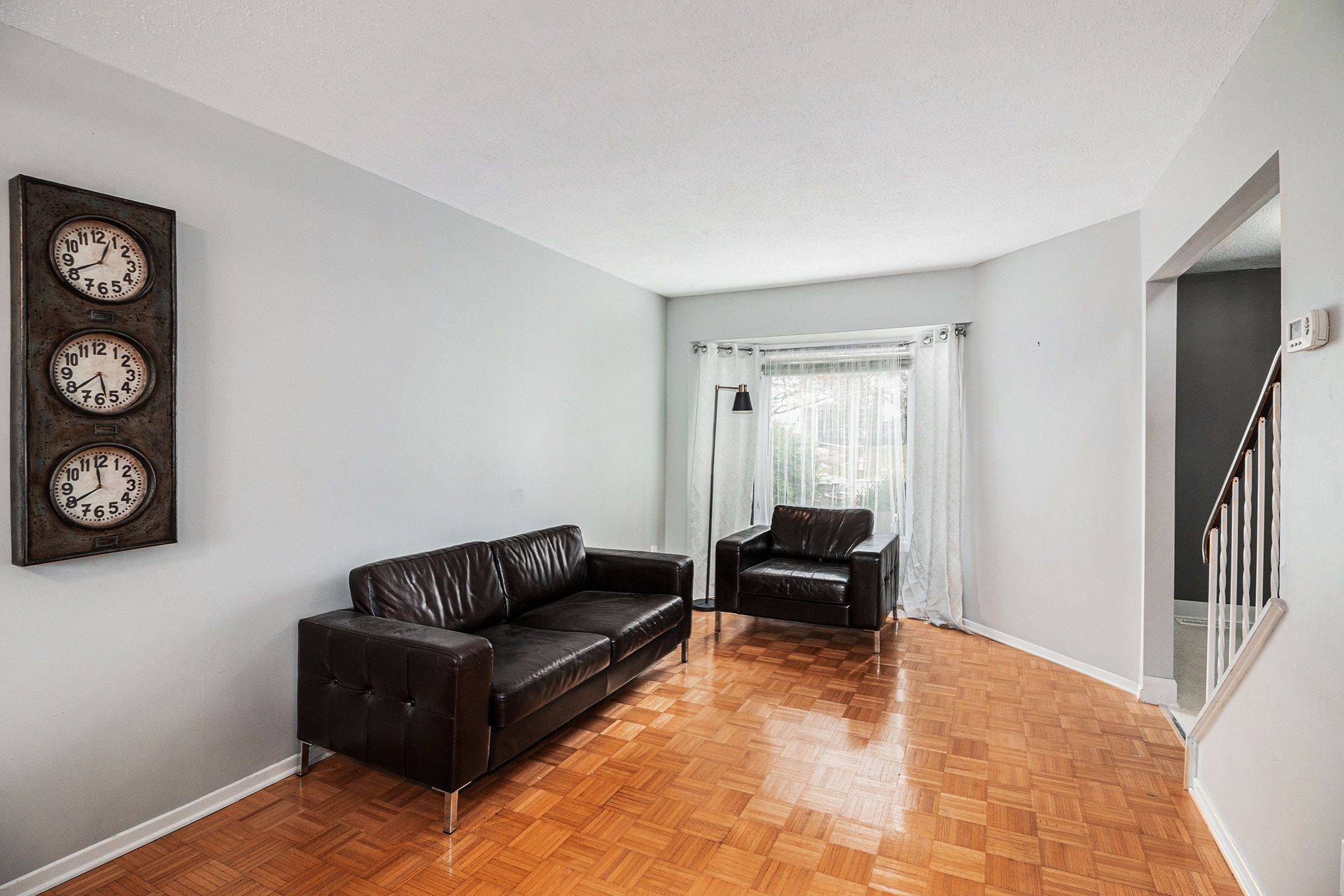 Orleans - Convent Glen And Area, ON K1C 2X9,6349 St Louis DR