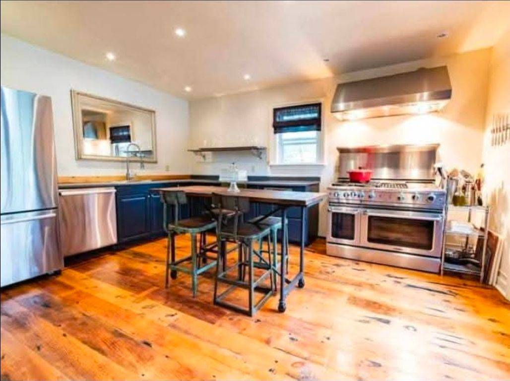 Centre Hastings, ON K0K 2K0,210 St Lawrence ST E