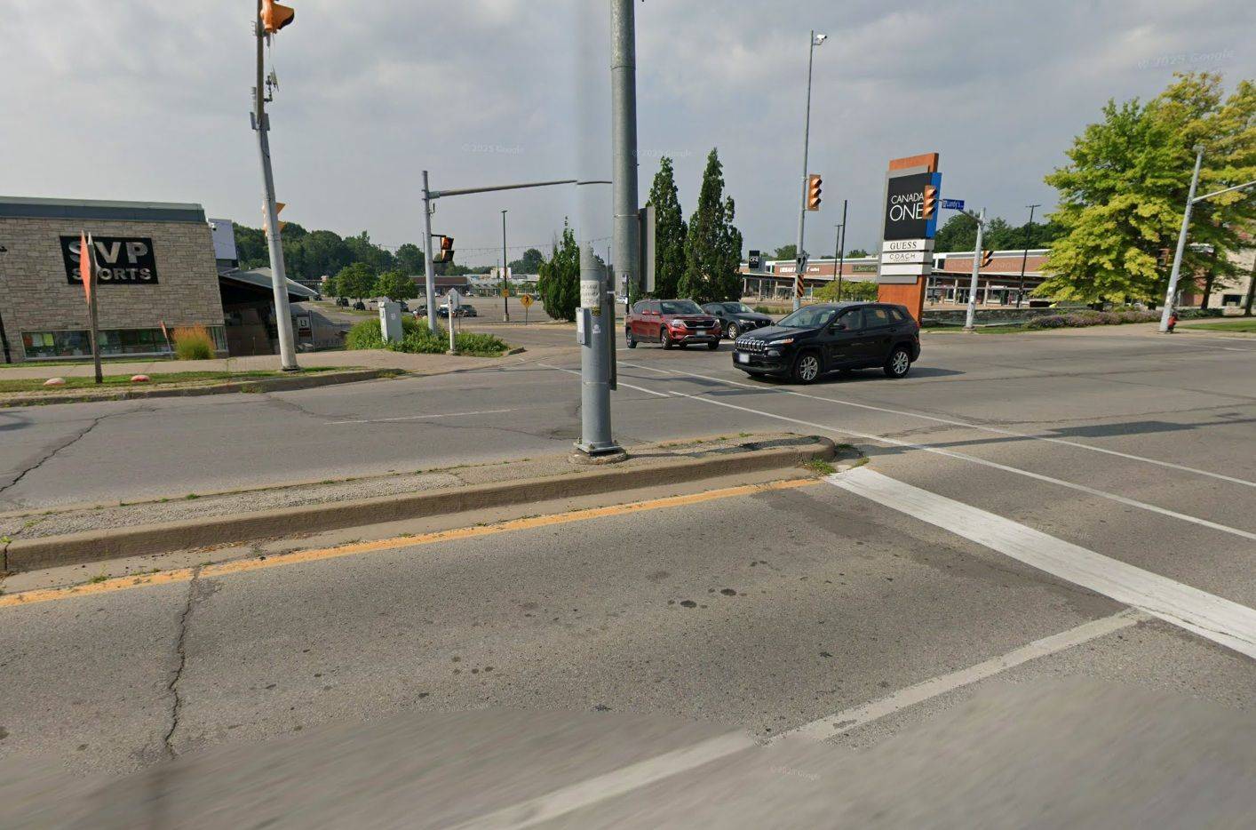 Niagara Falls, ON L2H 1G8,7500 Lundy's LN #B19