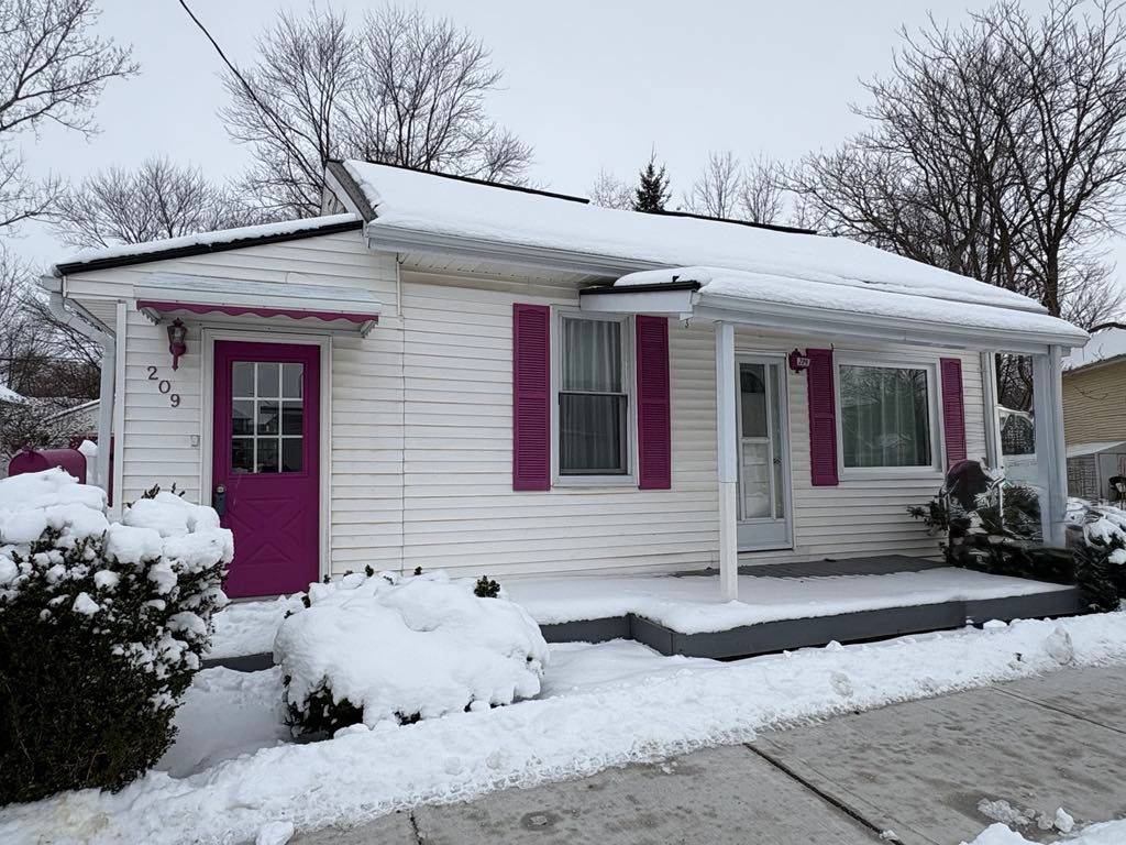 Lucan Biddulph, ON N0M 2J0,209 Water ST