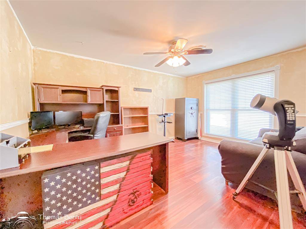 Roscoe, TX 79545,1104 Hickory Street