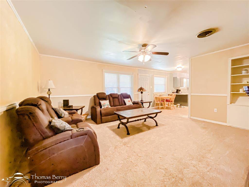 Roscoe, TX 79545,1104 Hickory Street