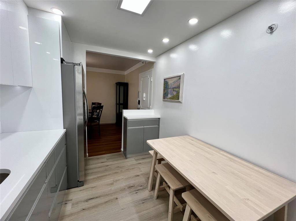 Pompano Beach, FL 33062,405 N Ocean Blvd #1124